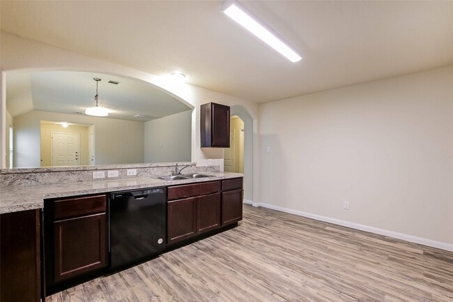 Photo - 5810 Long Arbor Ln