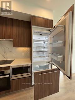 Photo - 27 McMahon Dr Unit 3305
