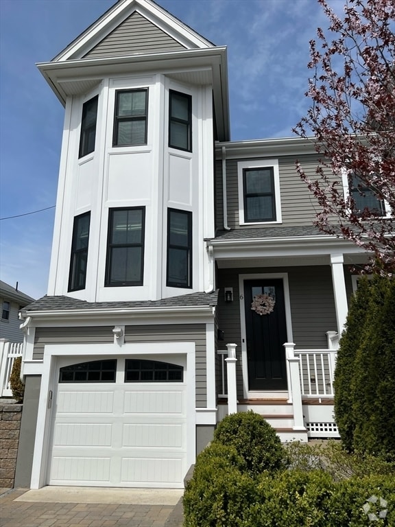 Building Photo - 6-8 S Crescent Circuit Rental