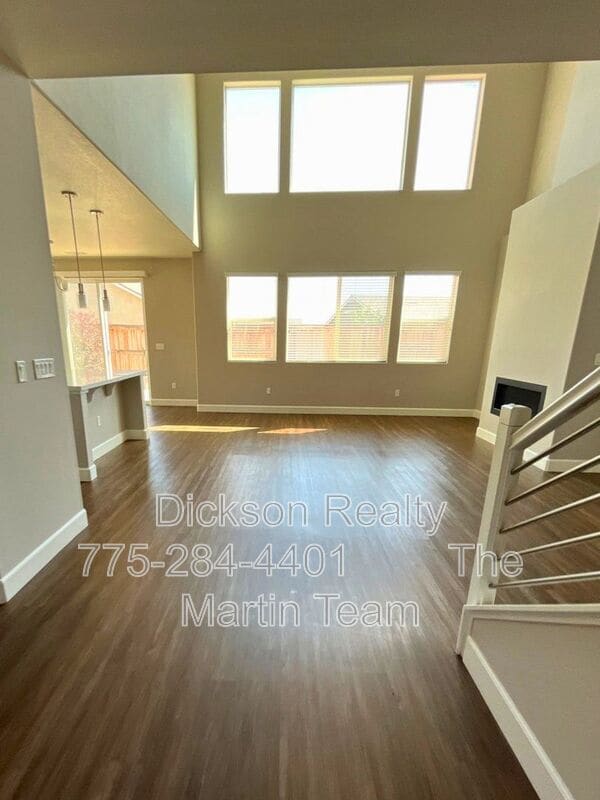 Photo - 1200 Silver Coyote Dr