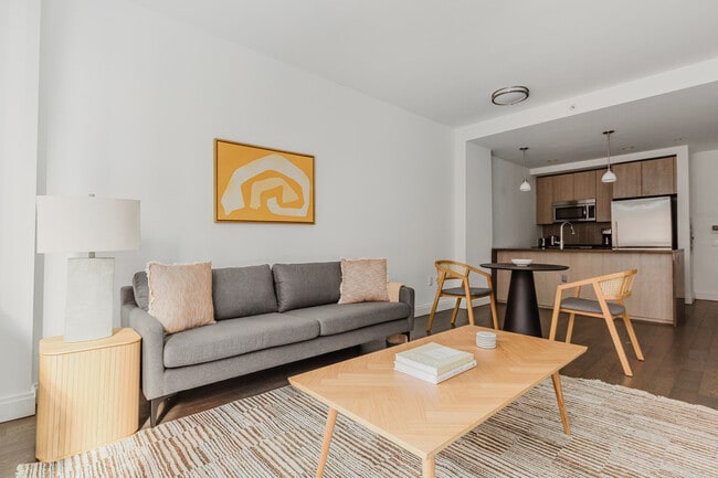 Photo - 148 1st St Unidad FL7-ID1984