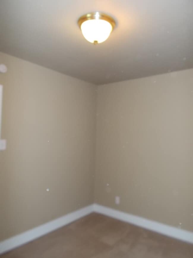 Photo - 1 Bed/ 1 Bath House with Hardwoods