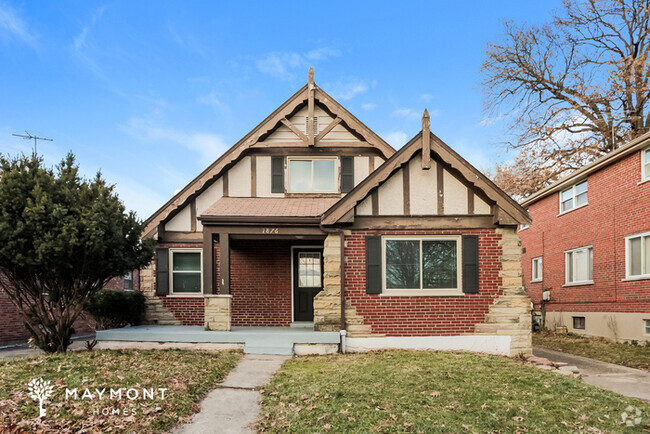 Building Photo - 1876 Larchwood Pl Rental