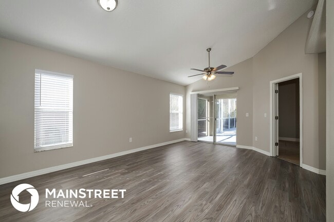 Photo - 330 Silverton Rd