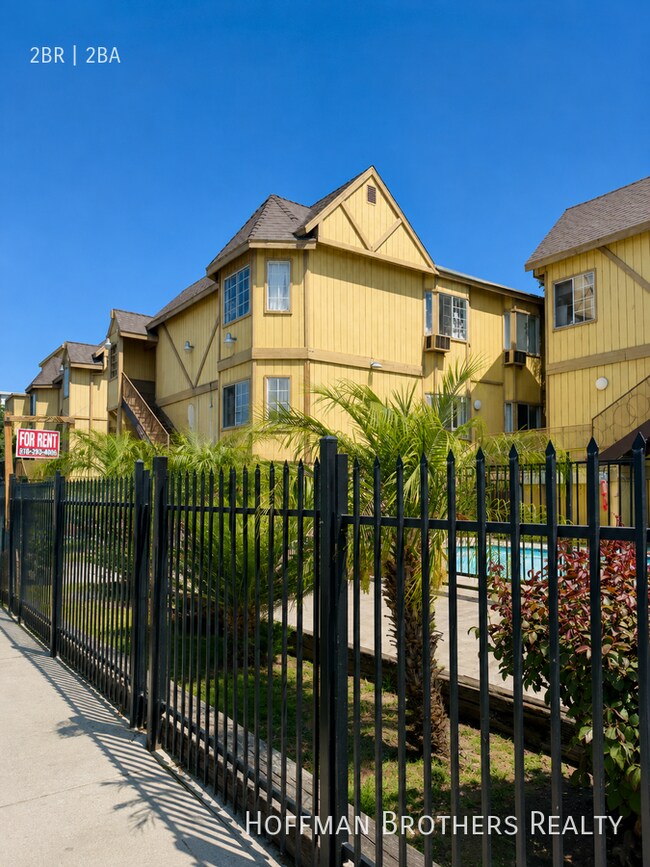 15552 Nordhoff St Unidad 203