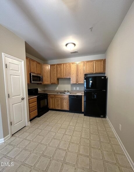 Photo - 2210 Valley Edge Dr