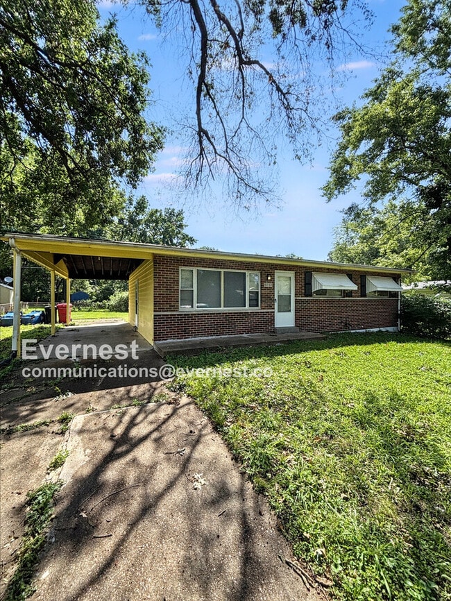 Building Photo - 9732 Glen Owen Dr Rental