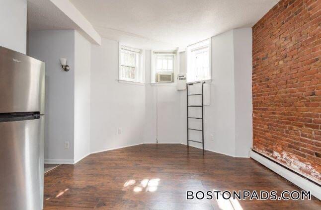 Photo - 179 St Botolph St Unit 1