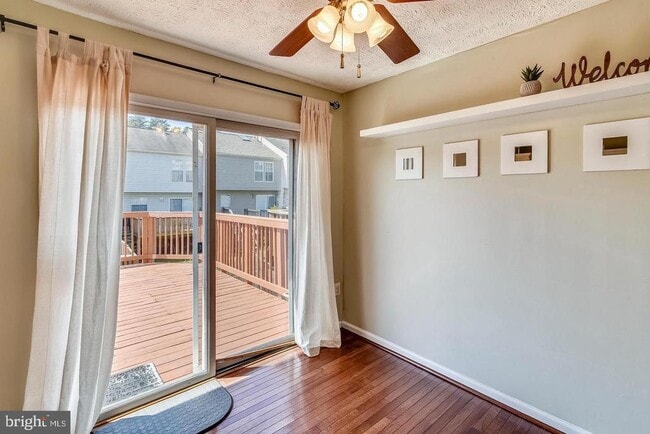 Photo - 7810 Foxcove Ct
