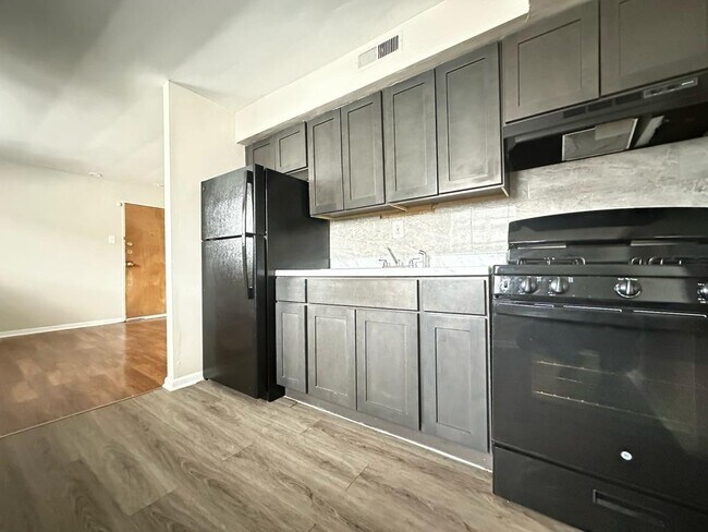 Photo - Penn Manor Apartments