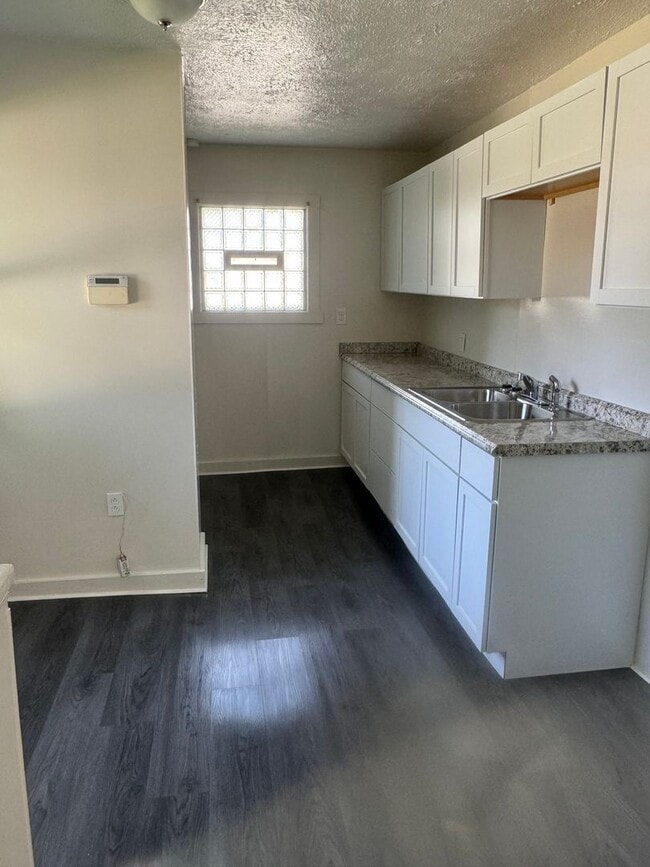 Photo - 2bd Single Cash Pay