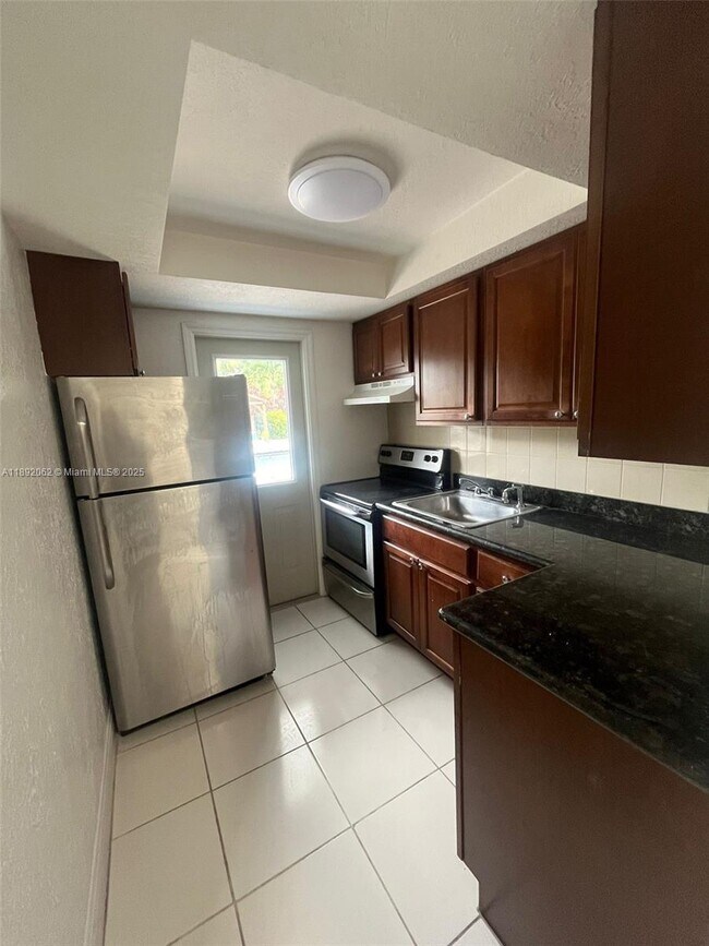 Photo - 626 SW 14th Ave Unidad 213