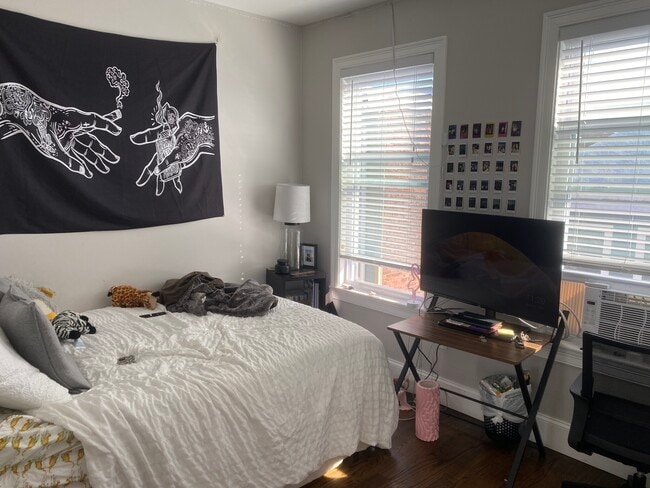 Photo - 726 Parker St Unit 3T