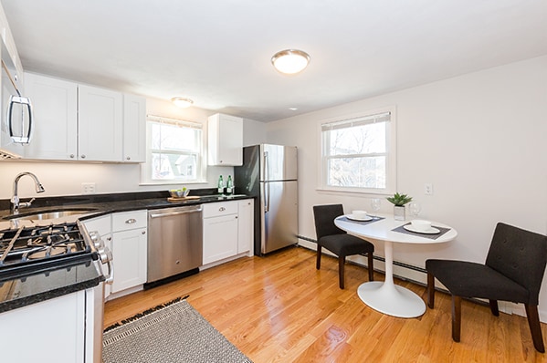 Photo - 152 Brown St Unit 2L