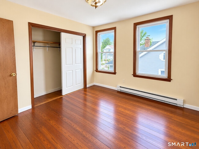 69 Beecher Ave Unit 3