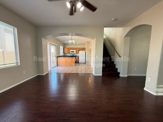 Photo - 3930 W Irwin Ave