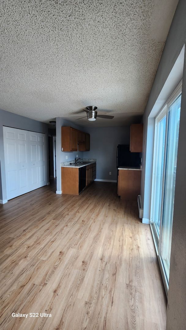 Photo - Myers Court Unidad Myers3306  304