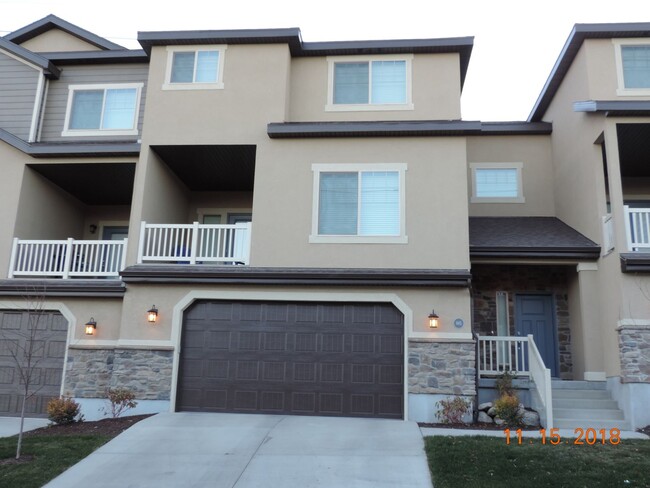 Spacious 3 Bed Townhome - Provo Slate Canyon - Spacious 3 Bed Townhome - Provo Slate Canyon