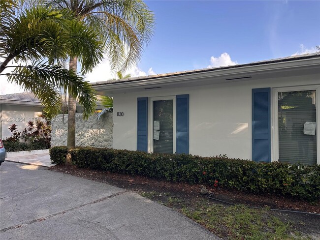 Building Photo - 1130 Cotorro Ave Unit 1130