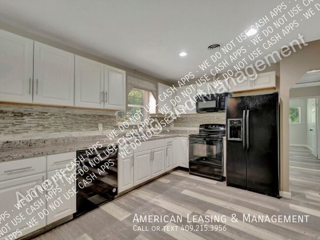 Photo - 1301 Spring Lake Dr