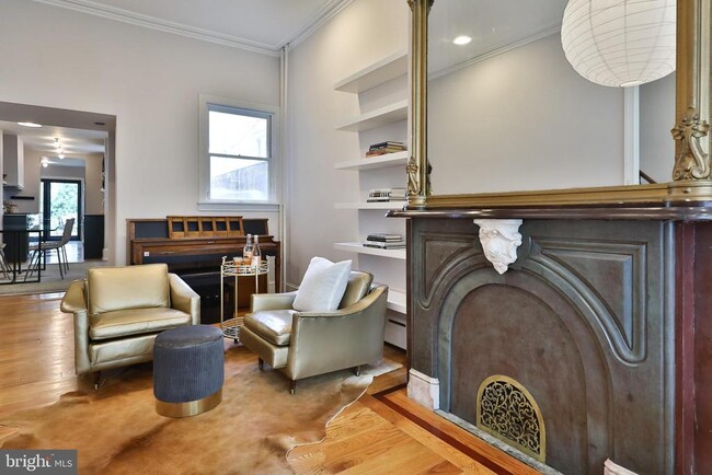 Photo - 2805 Poplar St