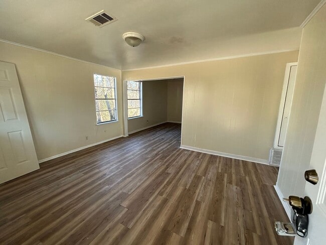 Photo - Central air and Heat