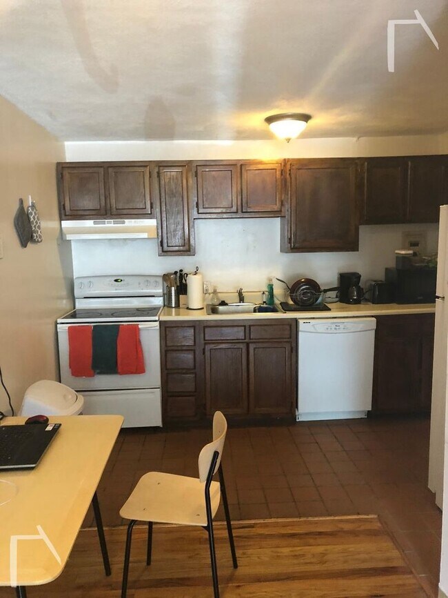 Photo - AD PROP 1369-GW-  245 Kelton, #24, Boston, MA 02134 (Allston) Unit 1