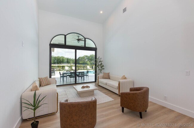 14367 Belmont Trce