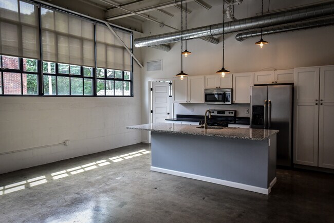 1255 University Lofts