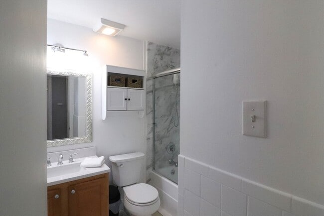 Photo - 180 Main St Unit F135