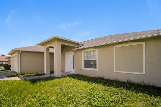Photo - 218 SW 11th Ave
