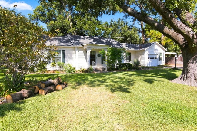 Photo - "Adorable 2-Bedroom, 1-Bath in Home with Beautiful Oak Floors, Spacious Yard and Lawn Service Inc...