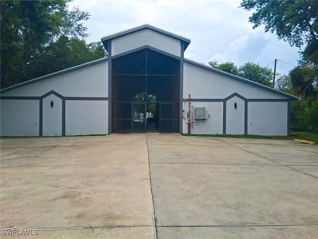 Building Photo - 611 Joel Blvd Rental