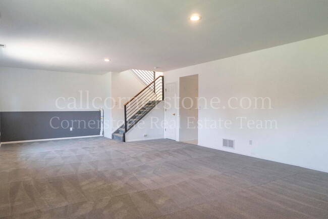 743 Descendant Dr