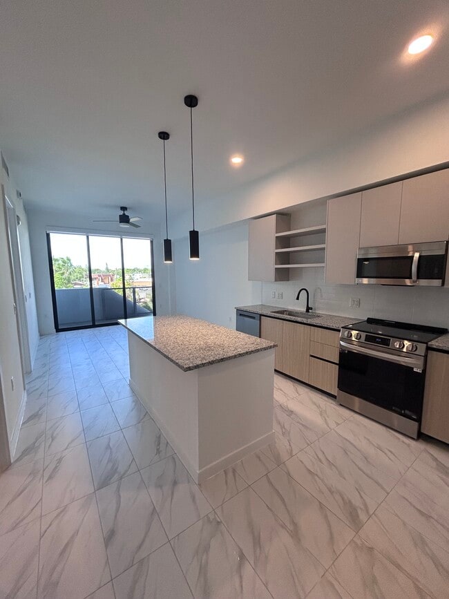 Photo - 2303 NE 171st St Unit A3