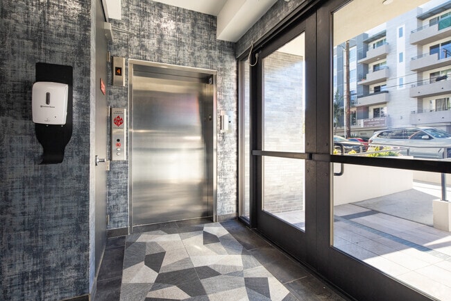 5550 Bonner Ave. The Cielo Apartments