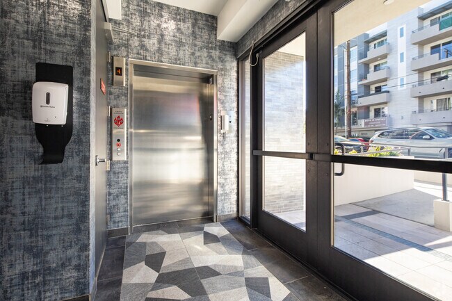 Photo - 5550 Bonner Ave. The Cielo APartments