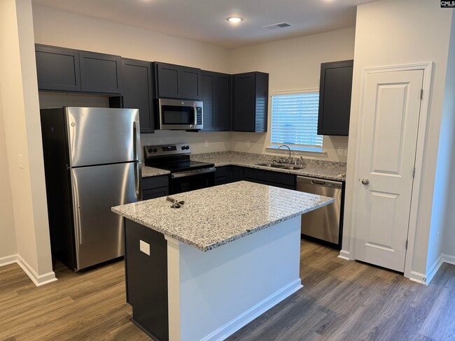 Photo - 2053 Armada Rd