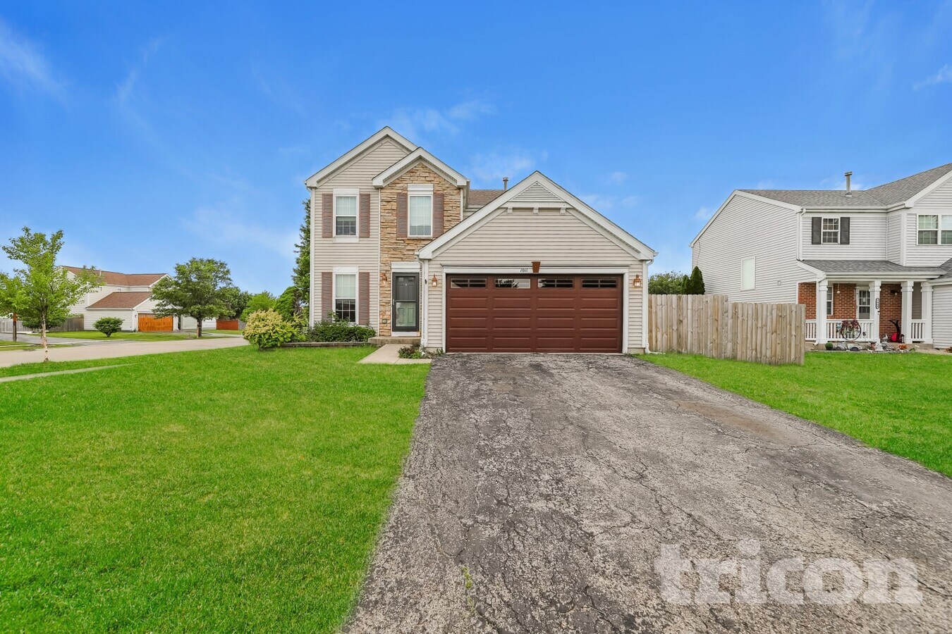 Photo - 1011 Greenleaf Dr