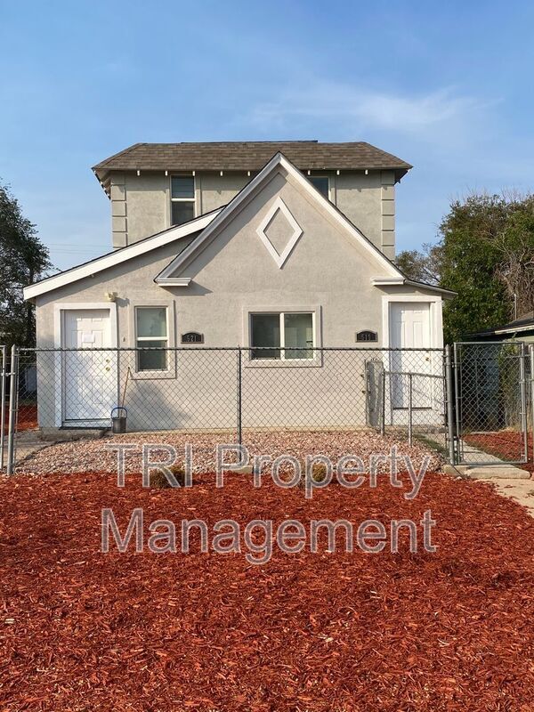 Building Photo - 519 9th St