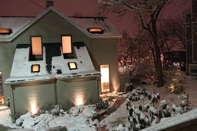 Building Photo - Foxhall Court