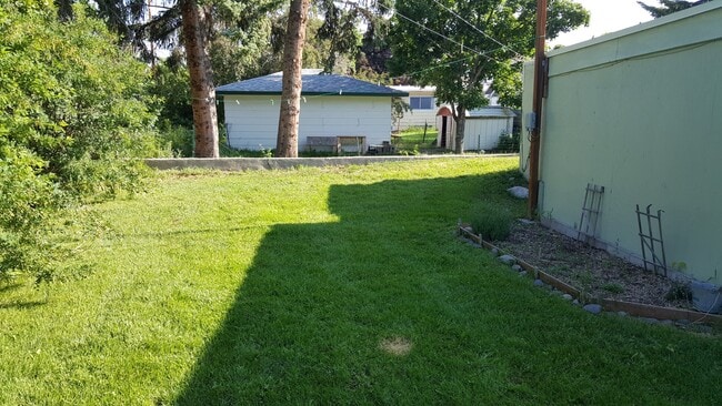 Photo - 1107 W Story St
