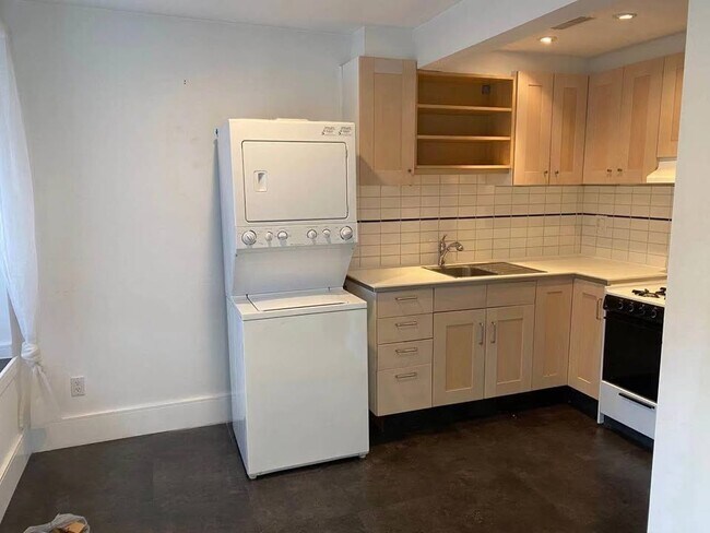 Photo - 3771 W 15th Ave