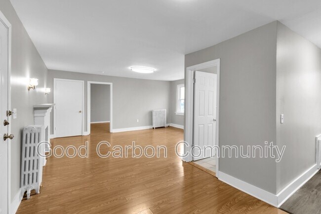 Photo - 1015 Amherst St Unit 9