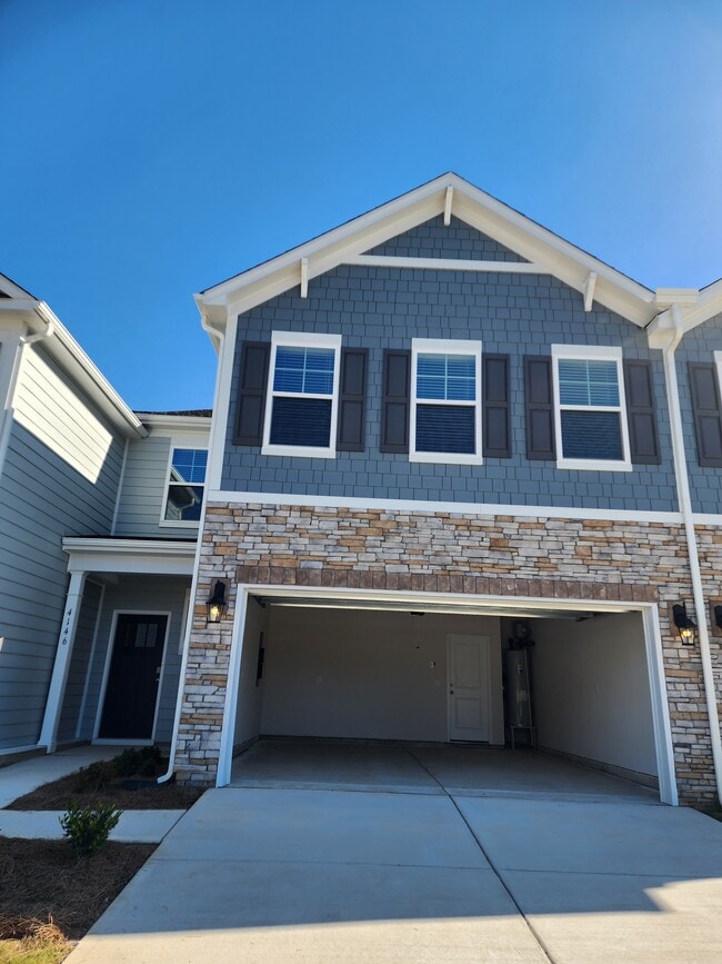 Building Photo - 4146 Steel Wy