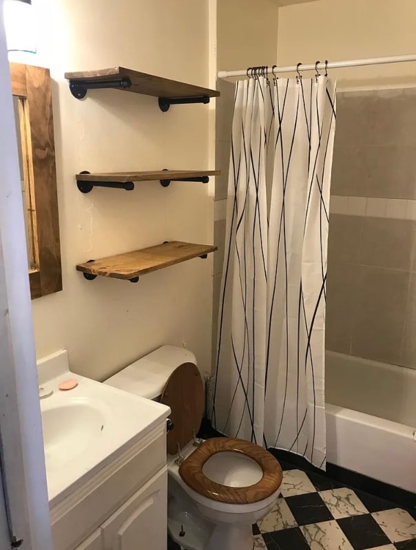 Photo - 728 Anderson St Unit 3