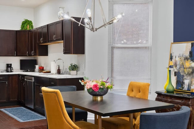 Photo - 2851 W Wilcox St Unit ID1244949P