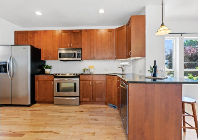 Photo - 3131 NE Wasco St