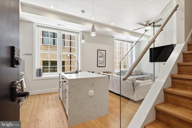 Photo - 625 Park Rd NW Unit 108