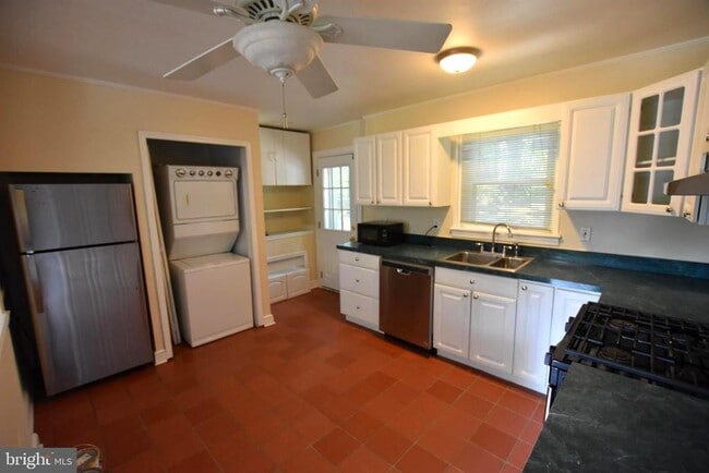 Photo - 10626 S Dunmoor Dr